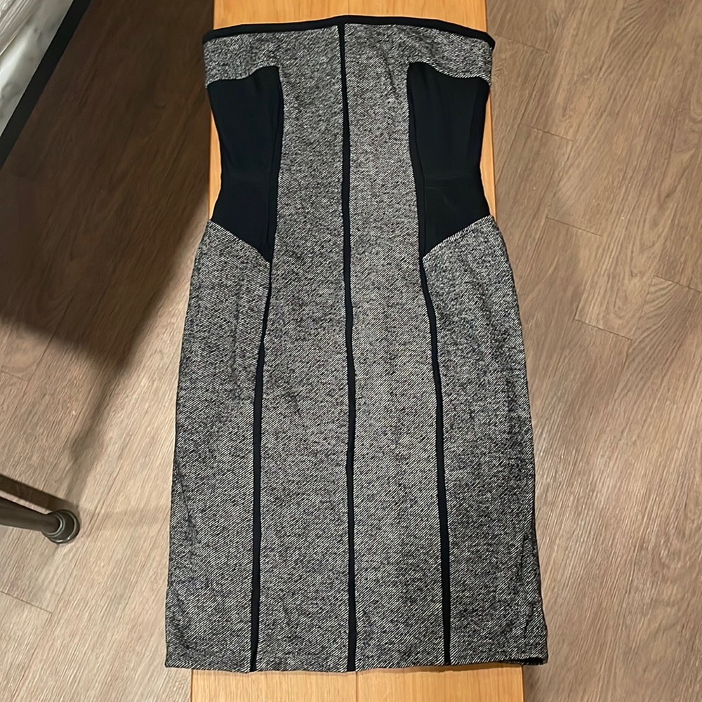 iBlues Designer Stretch Tweed and Boned Strapless Dress